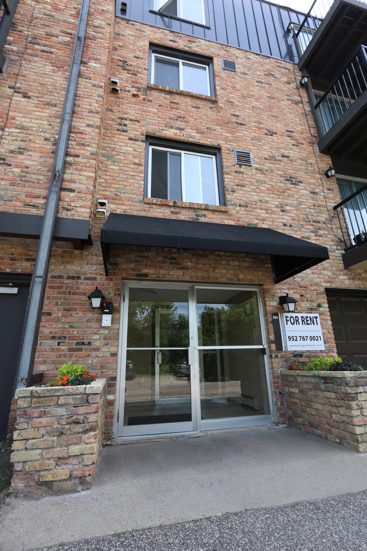 Edina Manor Apartments Image 26